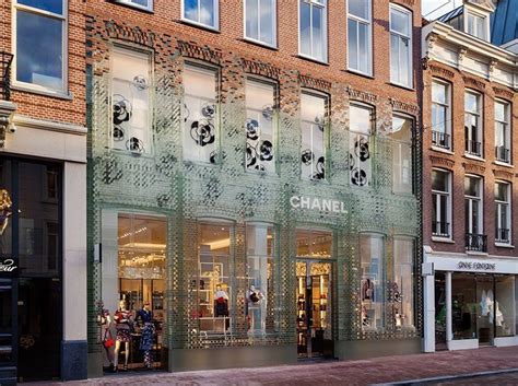 chanel vitrine|chanel amsterdam.